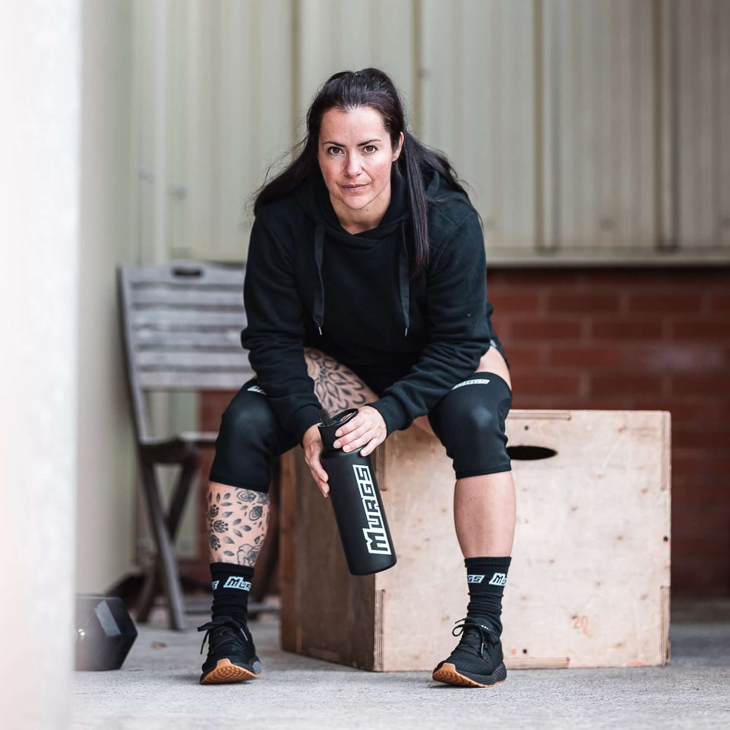 1100ml Stainless Steel Insulated Bottle (Black)-1
